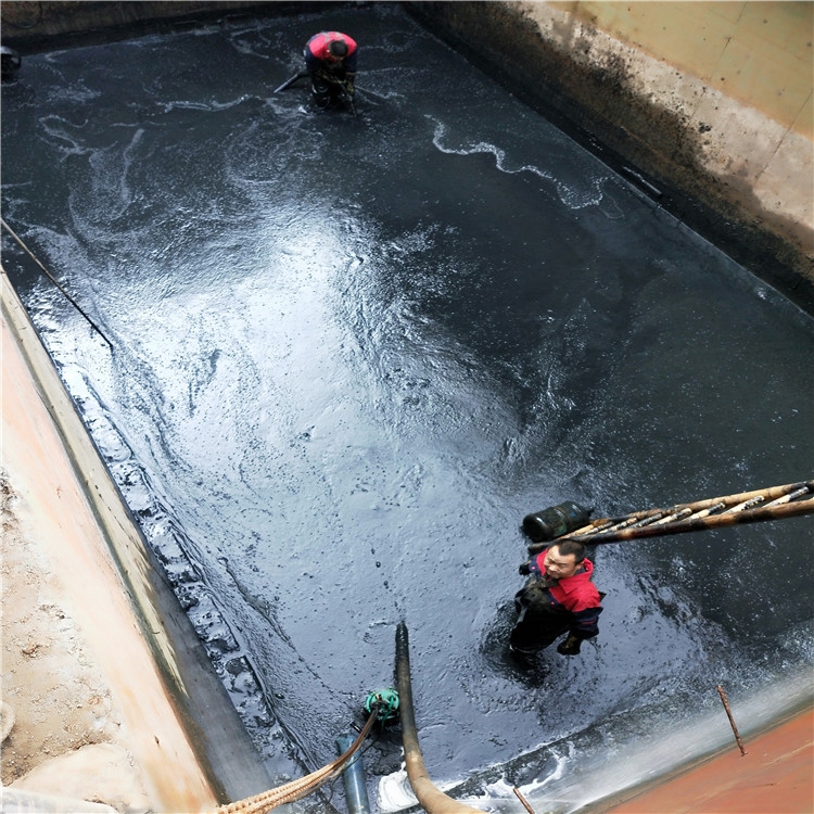番禺废水池清理