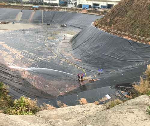 番禺废水池清理